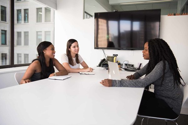 Comment recruter, former et évaluer les collaborateurs ?
