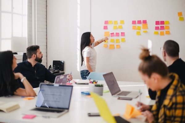 Découvrez les Secrets d'une Agence de Communication pour une Stratégie Impactante